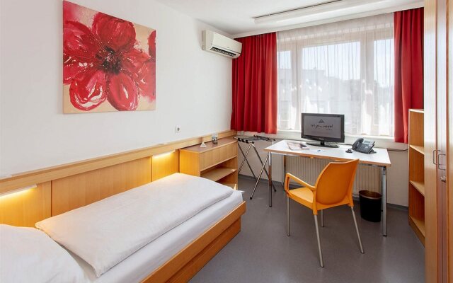 AllYouNeed Hotel Vienna 4