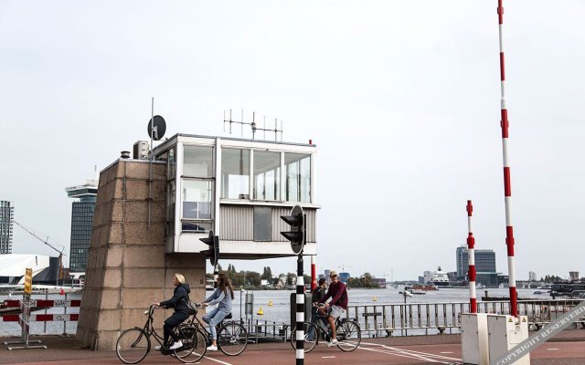 SWEETS - Westerdoksbrug