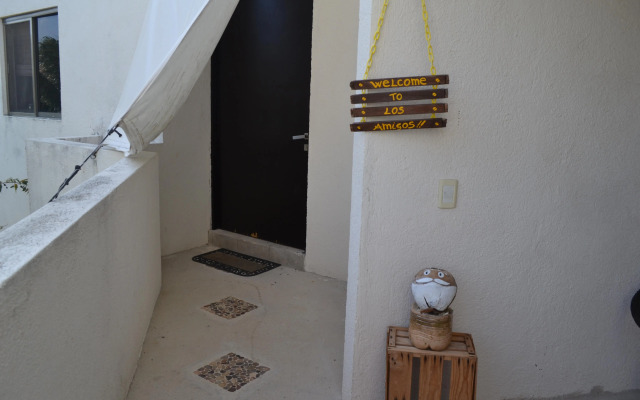 Los Amigos B&B