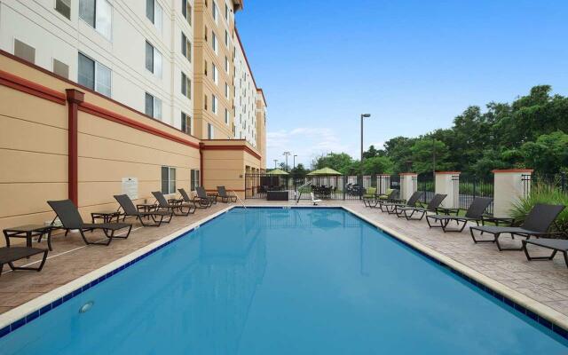 Homewood Suites by Hilton Tampa-Brandon