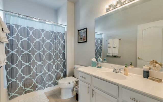 Windstream - 2 Br home by RedAwning