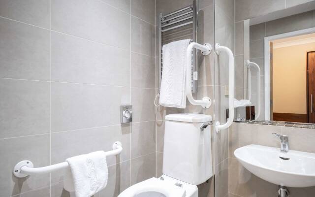 Holiday Inn Newcastle South by IHG