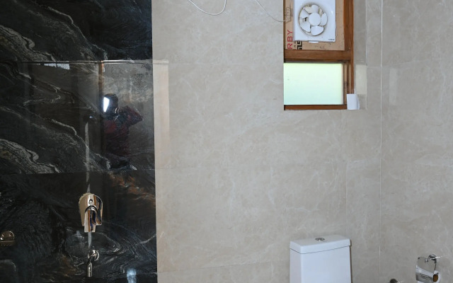 The Vintage Hill Village - Himalayan Boutique Resort