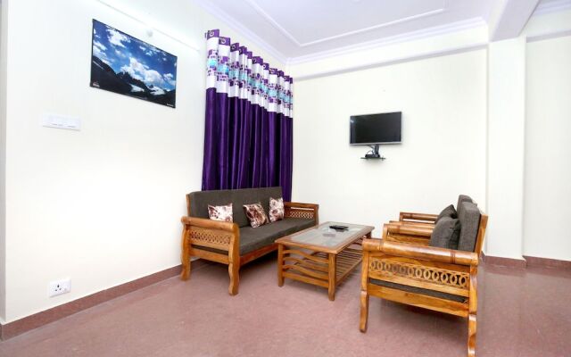OYO 10975 Home Modern 2BHK Sector 6 New Shimla