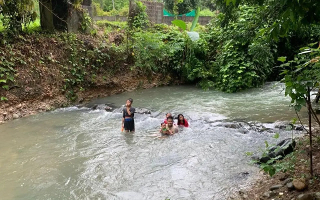 Somrudee Resort