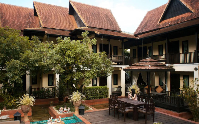 B2 Suthep Night Market Premier Resort