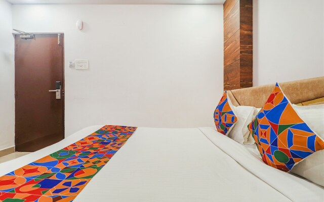 Fabhotel Double Tree