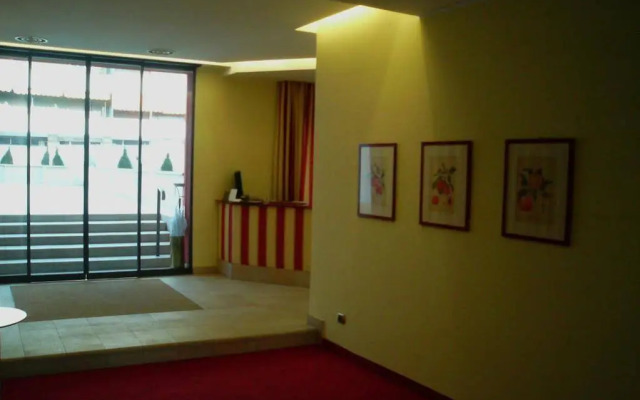 Delta Hotel
