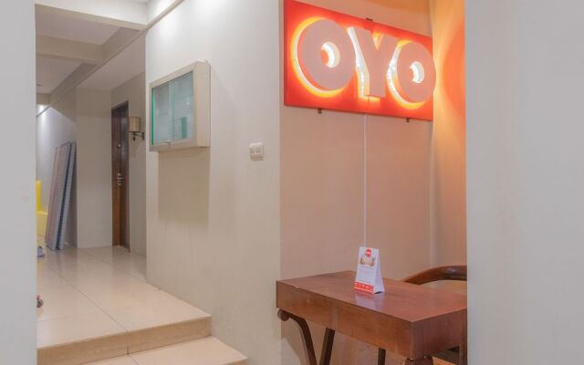 OYO 651 Casamora Cilandak Syariah