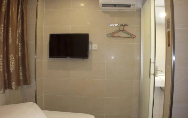 Mong King Hotel