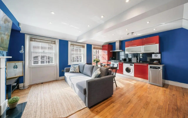 Beautiful One Bedroom Apartment in Soho