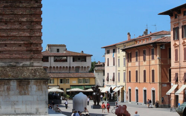 Loft Angela Charming Aptmnt in Pietrasanta Center