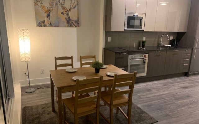Waterfront York Suites