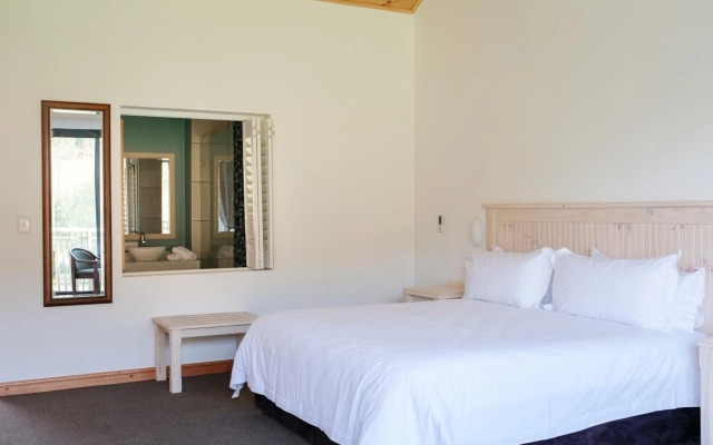 Houw Hoek Hotel