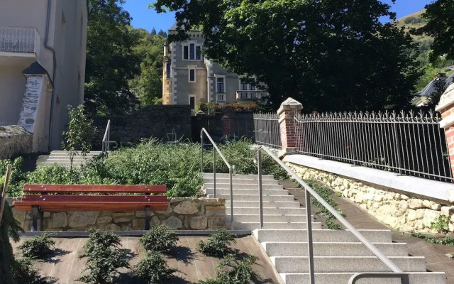 Cauterets Avec Loggia