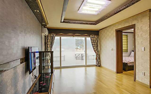 Sokcho Sujabyeol Pension