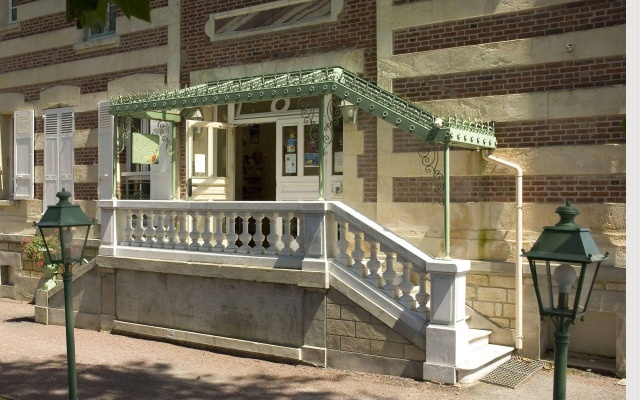 La Closerie Cabourg Côté Casino