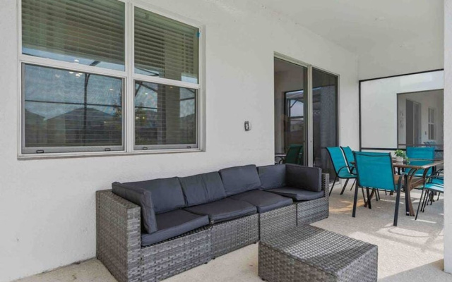 Super Huge- 12bd 12bas - Sleeps 38