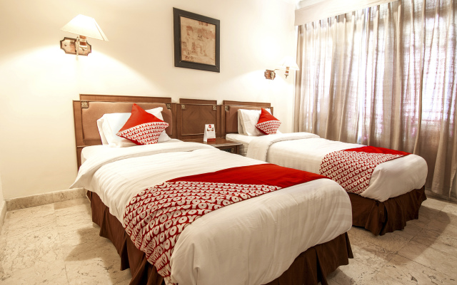 OYO 194 Hotel Sapta Gria