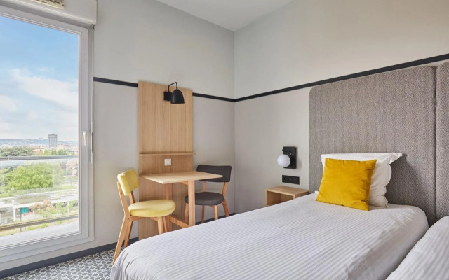 Appart'hôtel Odalys City - Bioparc Lyon Est