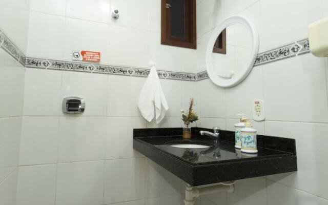 Casa equipada em Ponta Negra para até 25 pessoas