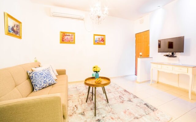 Premium Suites On Beach Ben Yehuda 60B