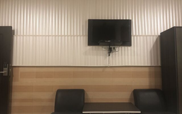 Hotel Mangalam Palace - Lucknow Airport