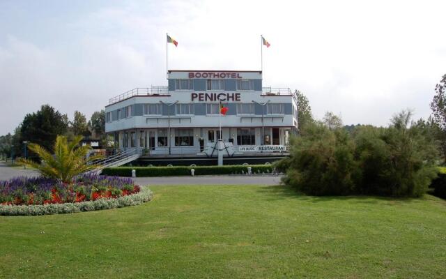 White Princess-Yzzis