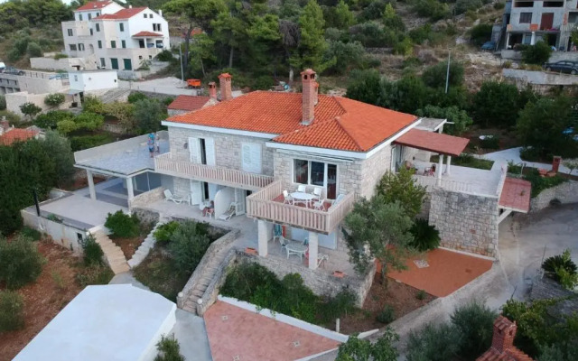 Beach Apartment Viktor 2