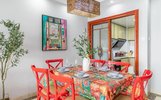 Locals Boutique Apartment WanzaiCEC No.6