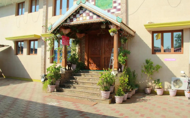 Hotel Vaani Villa