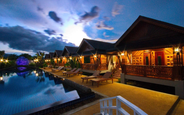 Sangsawan Palace Khaolak Resort