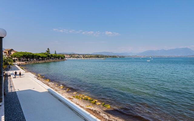 Residenza Miralago With Pool - Ground Floor One-bedroom