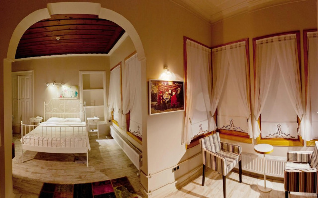Hich Hotel Konya