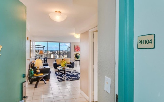 Penthouse Ph104