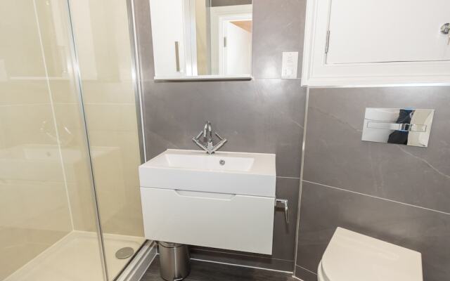 The Sandringham Suite