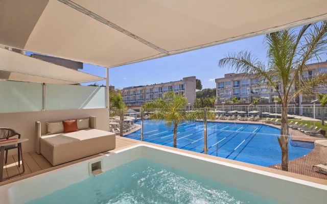 Eix Alzinar Mar Aparthotel