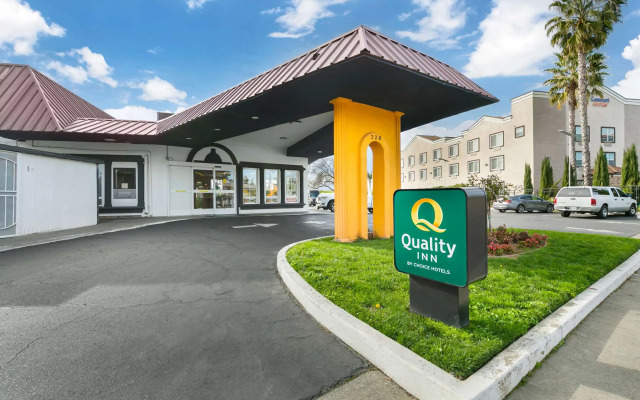 Quality Inn & Suites