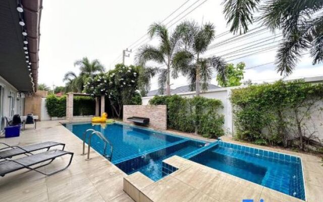 The Time Poolvilla C22