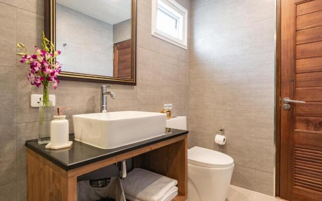 Maneeya Park Residence