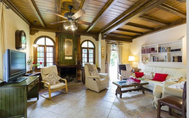 La Casa De Íllora