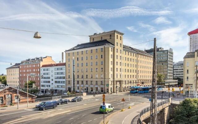 Helsinki Tower Penthouse 1 BR and Loft with 360-degree Views