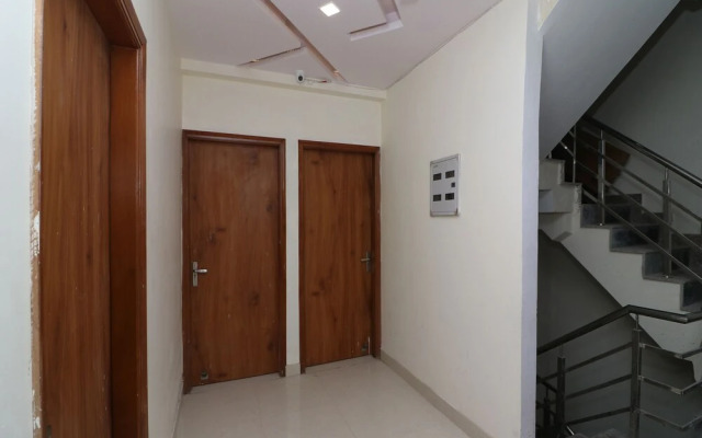 OYO 29181 Delight Deluxe