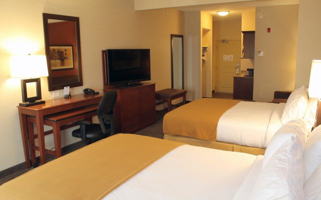 Holiday Inn Express Hotel & Suites Paducah West, an IHG Hotel