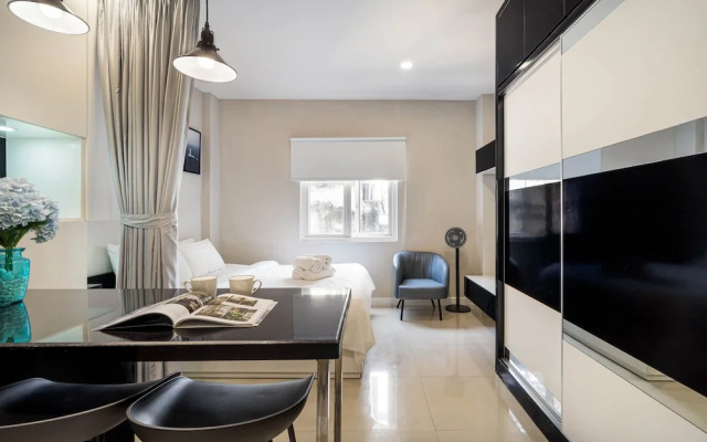 WE HOME Ton That Tung