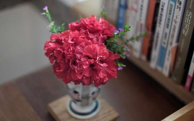 Yellow and Black Guesthouse