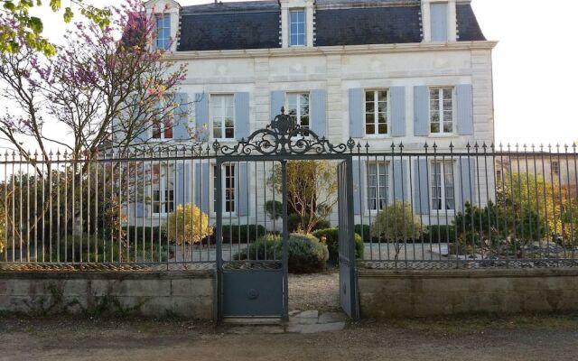 Chambre d'hôtes - Domaine De Berthegille