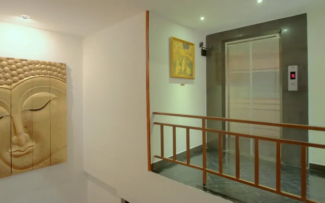 Penthouse Gallery Luxury Service Apartment