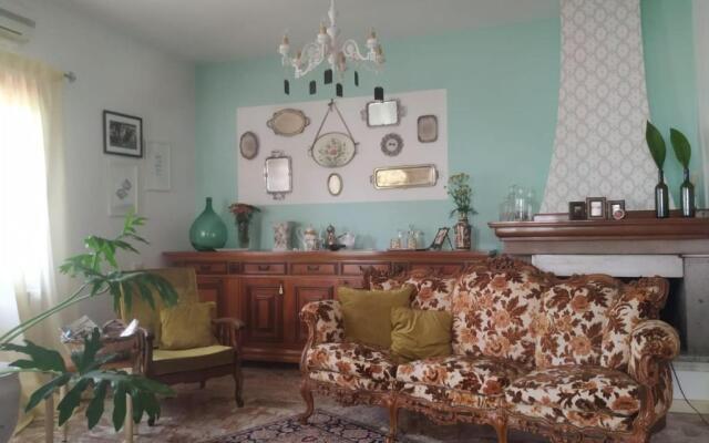 B&B 1987 Pula