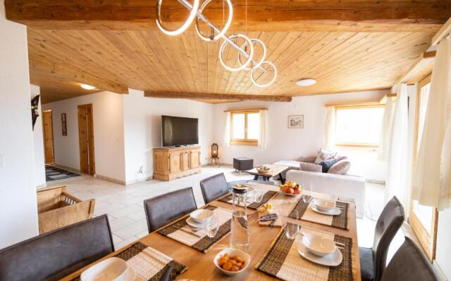 Chasa Tanter Vias - Capricorn